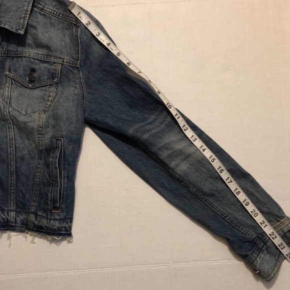 Express crop jean jacket size small - Picture 8 of 8